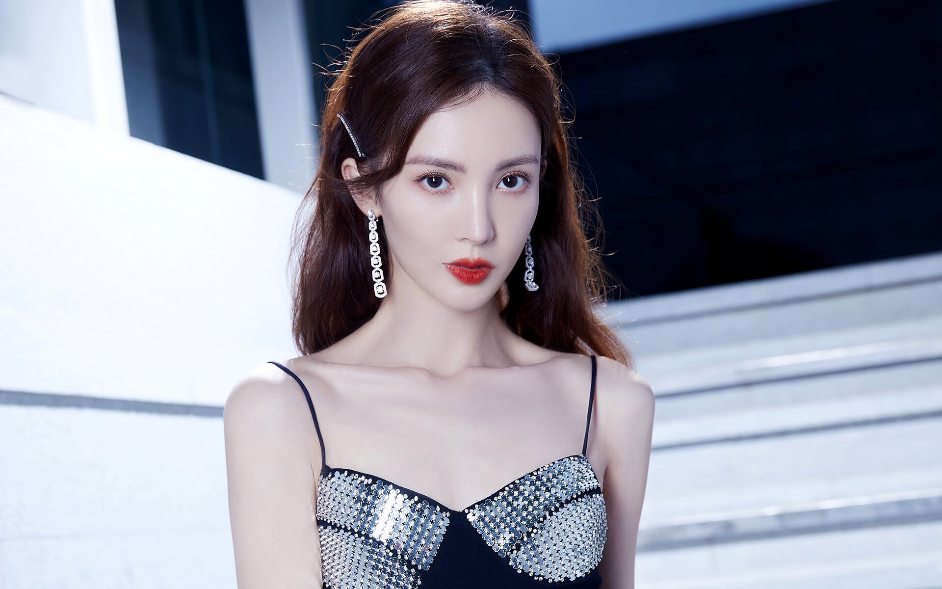 紫百合摧垮雄狮防线，一场颠覆历史的欧冠破咒之战